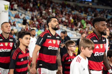 RIO DE JANEIRO (RJ) - 04.02.2026 - BRAZILIAN CHAMPIONSHIP - FLAMENGO X INTERNACIONAL - Flamengo oyuncusu Lucas Paquet bu Çarşamba Maracan 'da oynanan Brezilya Şampiyonası maçında (4)).