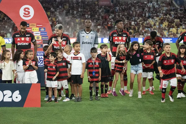 RIO DE JANEIRO, (RJ) - 07.02.2026 - CARIOCA CHAMPIONSHIP - FLAMENGO X SAMPAIO CORRA - Flamengo x Sampaio Corra ile Cumartesi gecesi Maracan 'da oynanan Carioca Şampiyonası maçı (07)).
