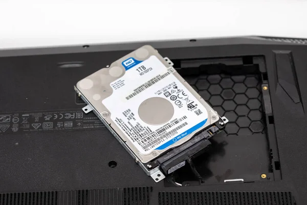 러시아 2020 노트북의 드라이브 Hdd — 스톡 사진