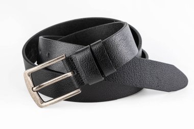 Klasik erkek kemeri beyaz arkaplanda izole