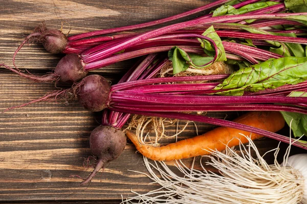 Beetroots, carrots and leek — Stock Photo, Image
