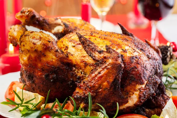 Pollo al horno para la cena de Navidad — Foto de Stock
