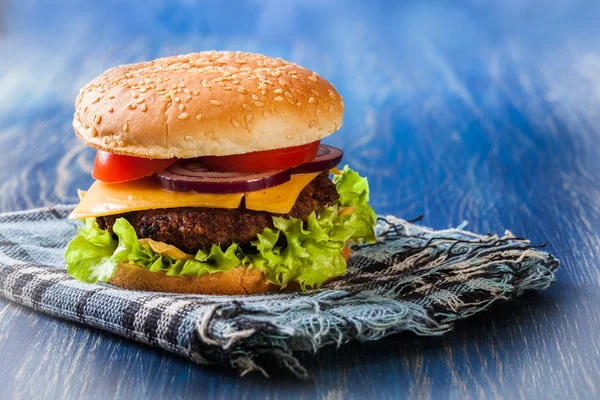 Hamburger on paper — Stock Photo, Image