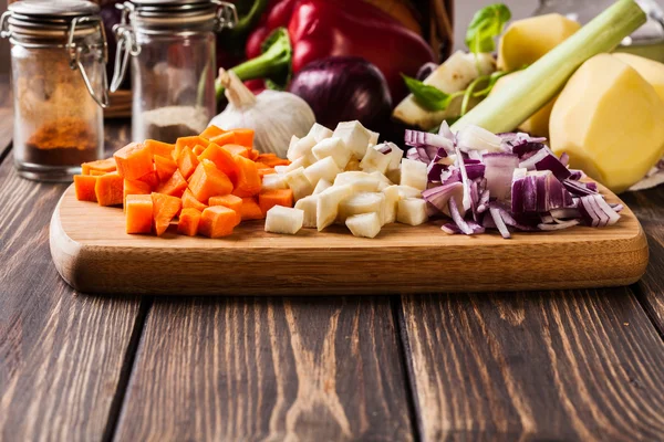 Légumes hachés : carottes, persil et oignon — Photo