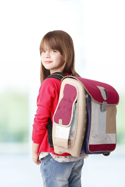 Förskola flicka med ryggsäck — Stockfoto