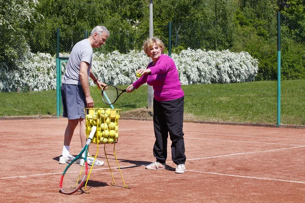 Coach traning med aktiv kvinna — Stockfoto