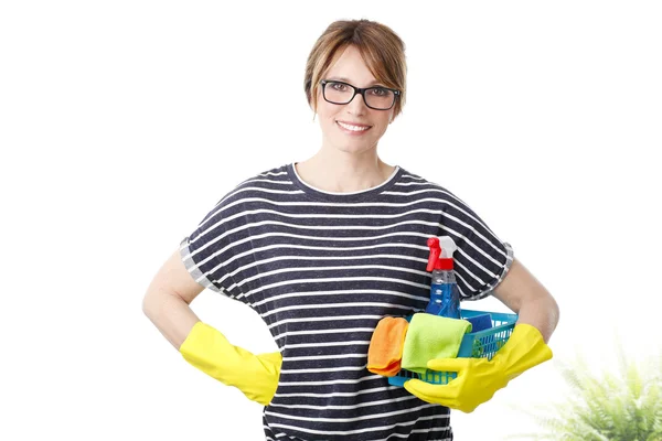 Haushälterin ist zum Putzen bereit — Stockfoto