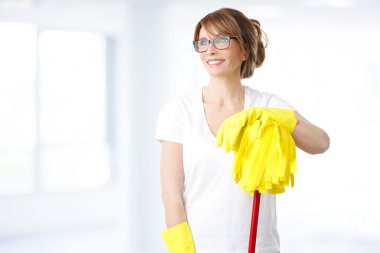  gülümseyen Umman paspas holding