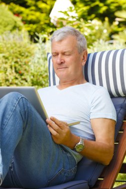 adam Bahçe sörf net