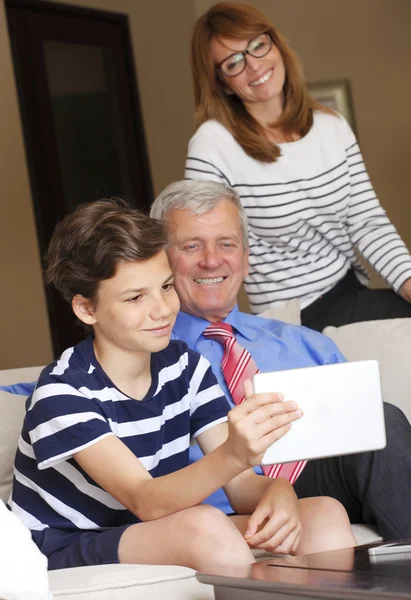 Teenager  taking funny self-portrait — Stock Photo, Image