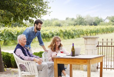 owner and winemaker consulting with  sommelier