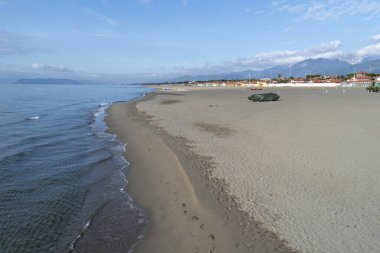 İtalya, Forte dei Marmi 'de kırmızı bölge tecridi