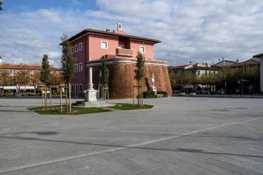 İtalya, Forte dei Marmi 'de kırmızı bölge tecridi