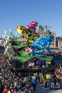 Viareggio Karnavalı 2026, Breschi kardeşlerin birinci sınıf şamandırası 