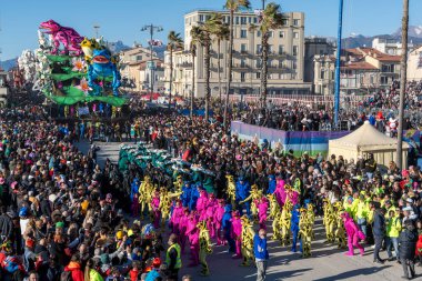 Viareggio Karnavalı 2026, Breschi kardeşlerin birinci sınıf şamandırası 