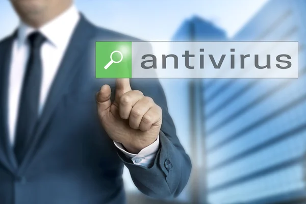 Navegador antivírus é operado por homem de negócios — Fotografia de Stock