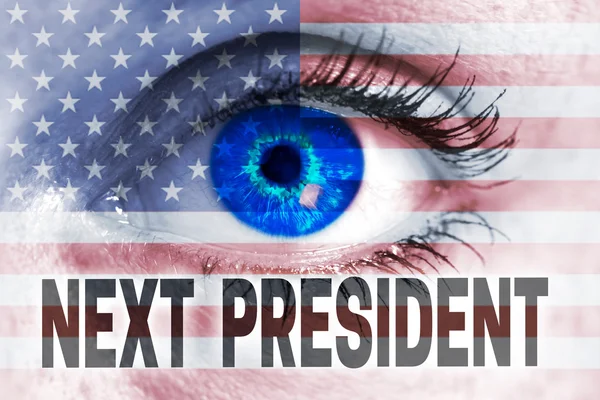 Próximo presidente con bandera de EE.UU. y el ojo mira el concepto del espectador —  Fotos de Stock