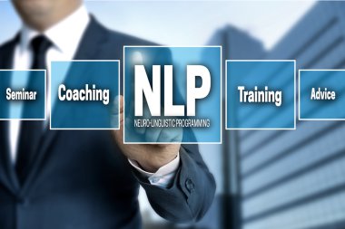 NLP dokunmatik ekran işadamı tarafından işletilmektedir
