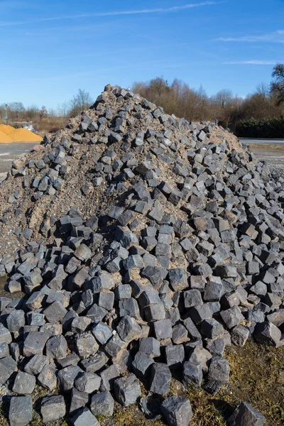 Cobblestone almacenado en una obra de construcción —  Fotos de Stock