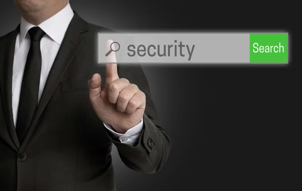 Veiligheid internetbrowser wordt beheerd door zakenman — Stockfoto