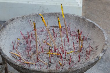 Hua Hin Tayland Khao Takiab tapınak tütsü sopa