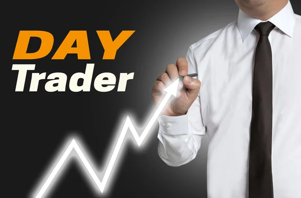 Daytrader εφιστά την τιμή της αγοράς στην οθόνη αφής — Φωτογραφία Αρχείου