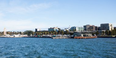 Geelong Waterfront yaz aylarında