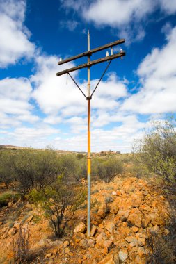 eski telgraf direği