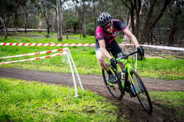 Kirli işler 2016 Darebin Parklands