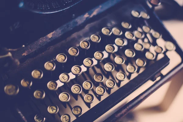 Antigua máquina de escribir vintage —  Fotos de Stock