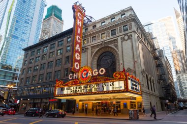 gece Chicago Tiyatrosu