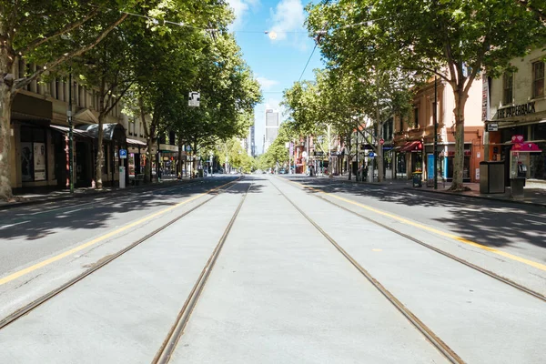 Melbournes Bourke St je tichý během Coronavirus Pandemic — Stock fotografie