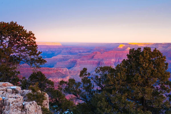 Lever de soleil au Grand Canyon aux États-Unis — Photo