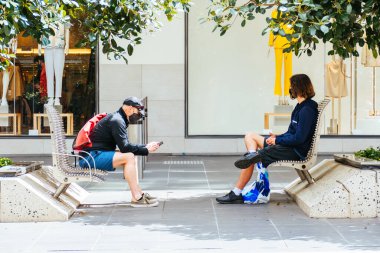 Bourke St Mall Coronavirus salgını sırasında yeniden açıldı