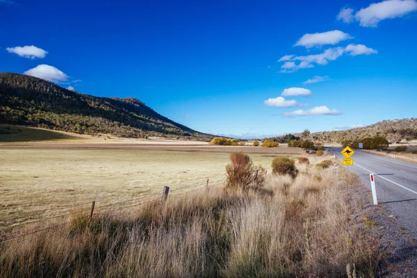 Krajobraz Snowy Mountains w Australii — Zdjęcie stockowe