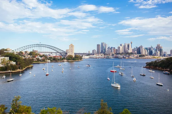 Sydney Skylinefropm Baía de Berrys na Austrália — Fotografia de Stock