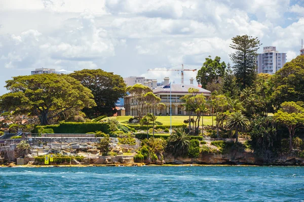 Sydney Harbour and Admiralty House en Australia — Foto de Stock