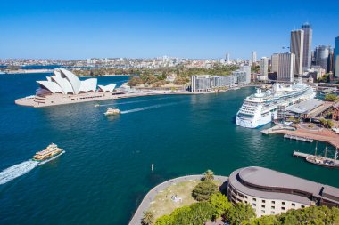 Avustralya 'daki Liman Köprüsü' nden Sydney Skyline