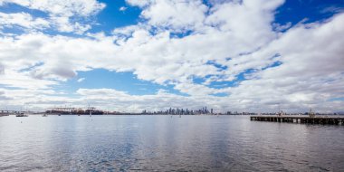 Avustralya, Williamstown 'dan Melbourne Skyline.