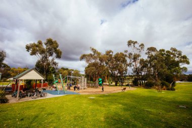 Avustralya 'da Lilydale Gölü ve Oyun Bahçesi