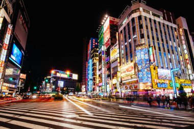 Japonya 'da gece vakti Shinjuku Tokyo