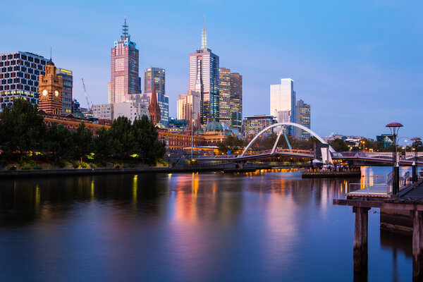 Melbourne skyline at dusk
