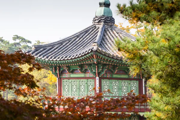 Παλάτι Gyeongbokgung το φθινόπωρο — Φωτογραφία Αρχείου