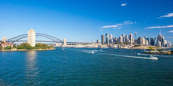 Sydney Skyline da Balls Head Reserve — Foto Stock