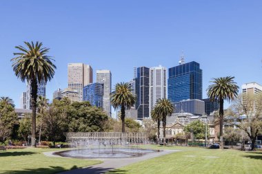 MELBOURNE, AUSTRALYA - 18 Ocak 2025: Melbournes 'un Melbourne, Victoria, Avustralya' daki ünlü Parlamento Bahçeleri