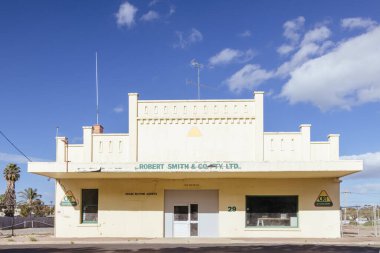 BIRCHIP, AUSTRALIA - 27 Eylül 2025: Victoria, Avustralya 'daki Warracknabeal kasabasında tarihi Viktorya mimarisi