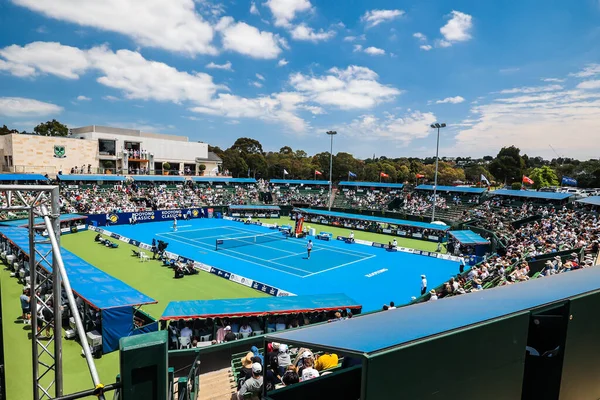 MELBOURNE, AUSTRALIA - 14 JANUARY 2026: Kanada 'dan Denis Shapovalov, Avustralya' nın Melbourne kentinde 14 Ocak 2026 tarihinde Jordan Thompson ile oynadı..