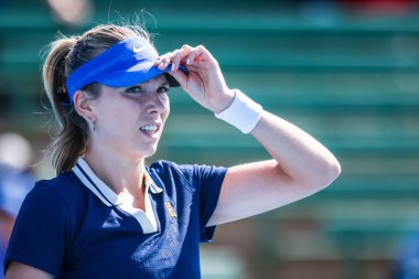 MELBOURNE, AUSTRALIA - 14 HAZİRAN 2026: Büyük Britanya 'dan Katie Boulter, 14 Ocak 2026' da Melbourne, Avustralya 'da ABD' li Elizabeth Mandlik 'i oynuyor..