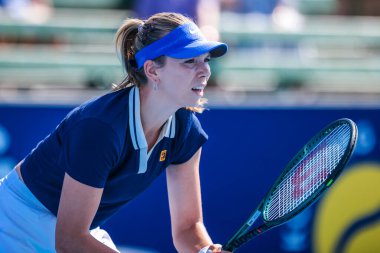 MELBOURNE, AUSTRALIA - 14 HAZİRAN 2026: Büyük Britanya 'dan Katie Boulter, 14 Ocak 2026' da Melbourne, Avustralya 'da ABD' li Elizabeth Mandlik 'i oynuyor..