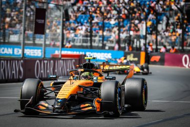 MELBOURNE, AUSTRALIA - Mart 06 2026: İngiltere 'den Lando Norris, Avustralya' nın Melbourne kentindeki Albert Park 'ta düzenlenen 2026 Avustralya Grand Prix' inde Free Practice 1.